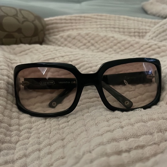 Coach Samantha sunglasses onyx with case - Picture 2 of 5